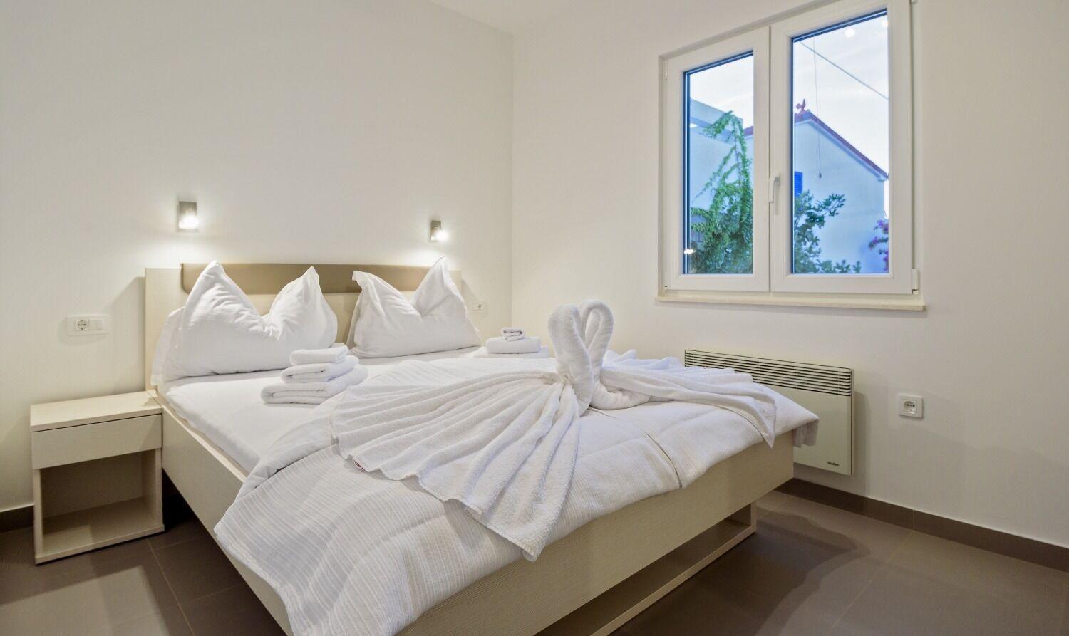 Apartments Bisernica-With Pool Ražanj Εξωτερικό φωτογραφία